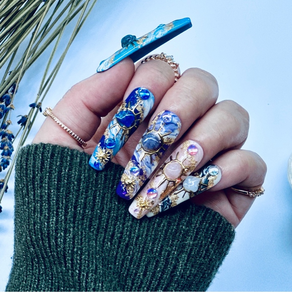 💫 CHAKRAS PRESS-ON NAILS